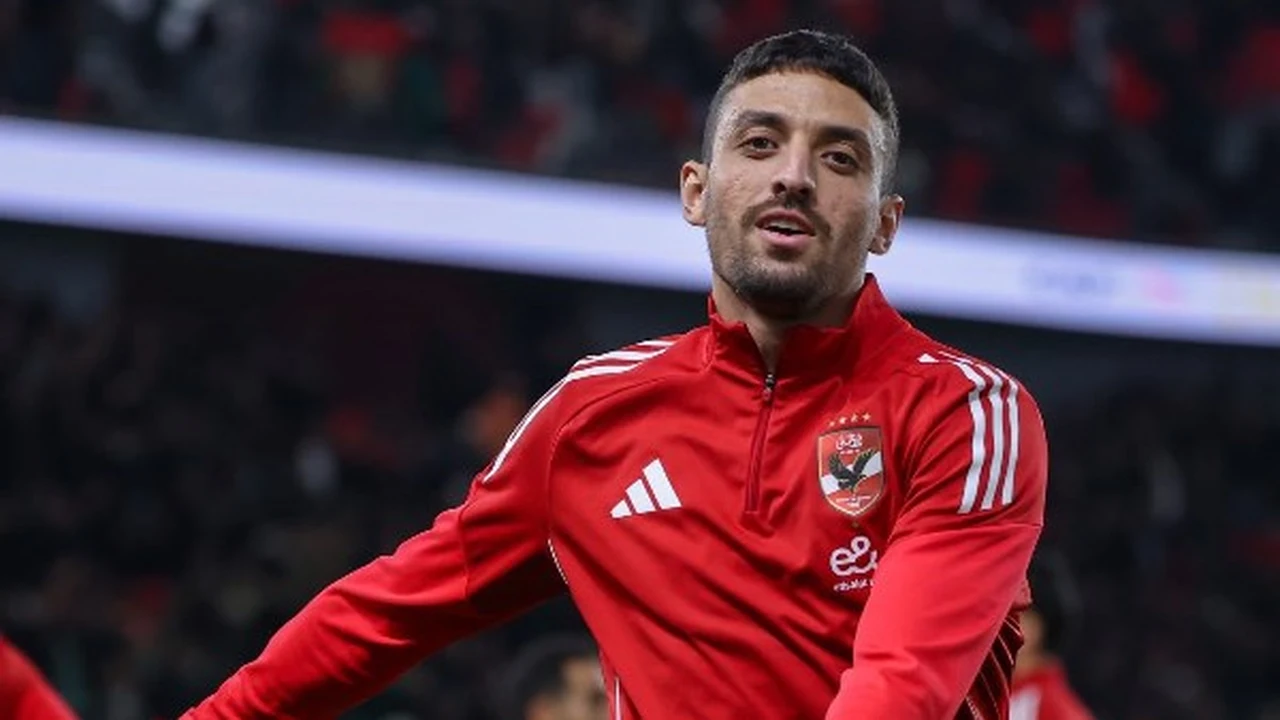 طاهر محمد طاهر يكشف كيف غيرت لحظة البكاء على دكة الأهلي مسار مسيرته المهنية